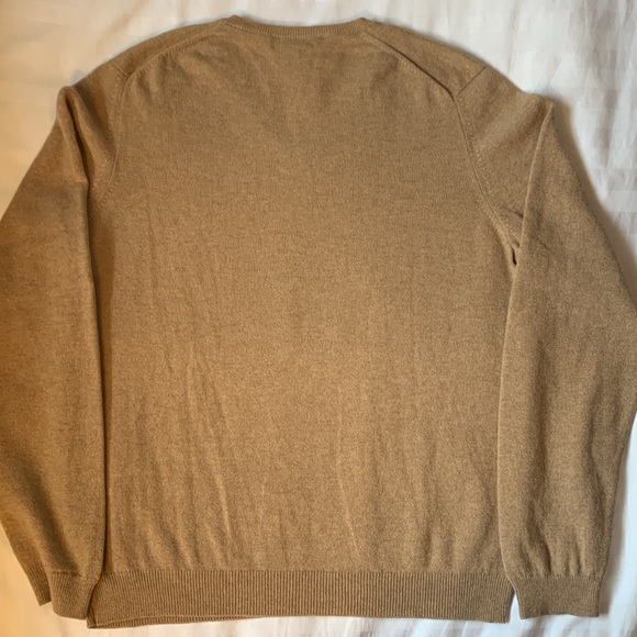 Brooks Brothers English camel cashmere roomy V neck sweater EUC - Picture 4 of 5